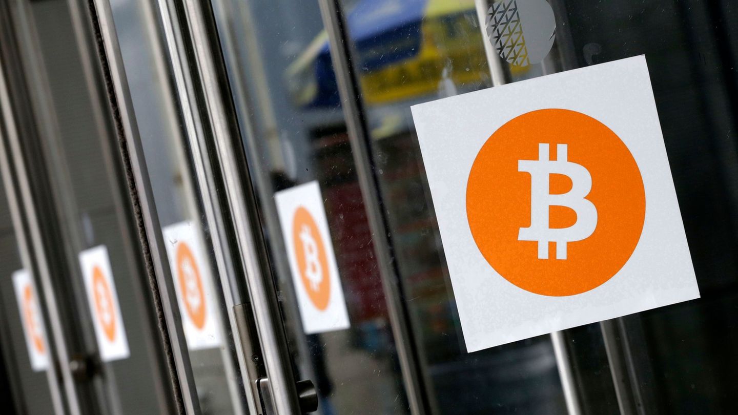 Krypto: Bitcoin über 90.000 US-Dollar