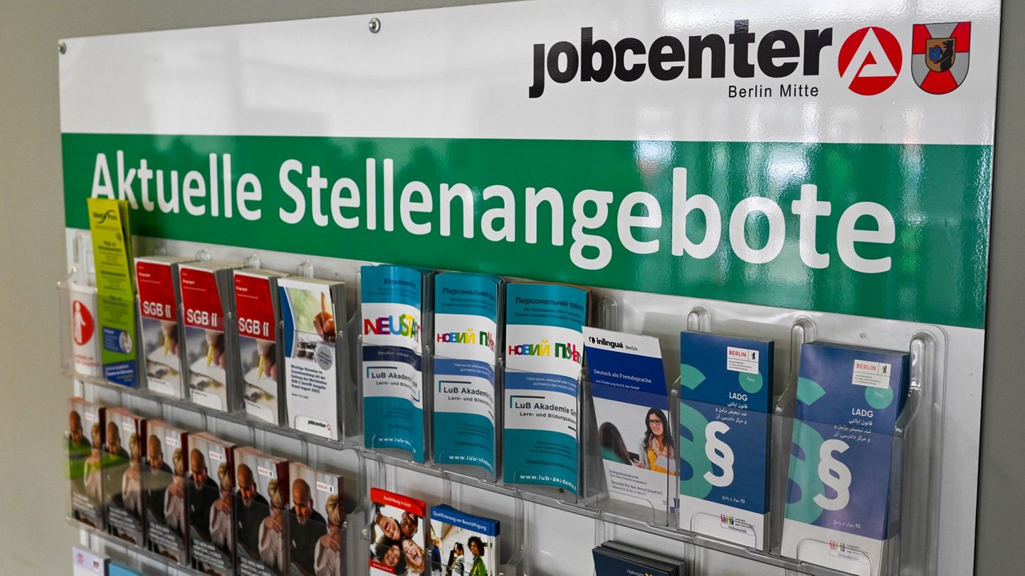 Gesellschaft: Berlin will Zuwanderern Zugang zum Arbeitsmarkt erleichtern