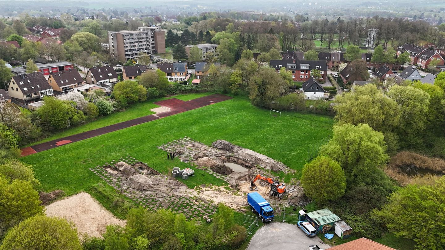 Teilsprengung geplant: Entschärfung der Fliegerbombe in Kiel hat begonnen