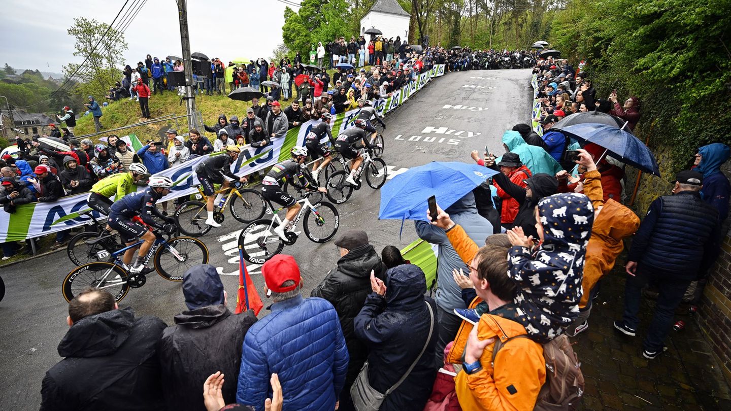 Radsport: Sieg an der Mauer von Huy: Pogacar gewinnt Flèche Wallonne
