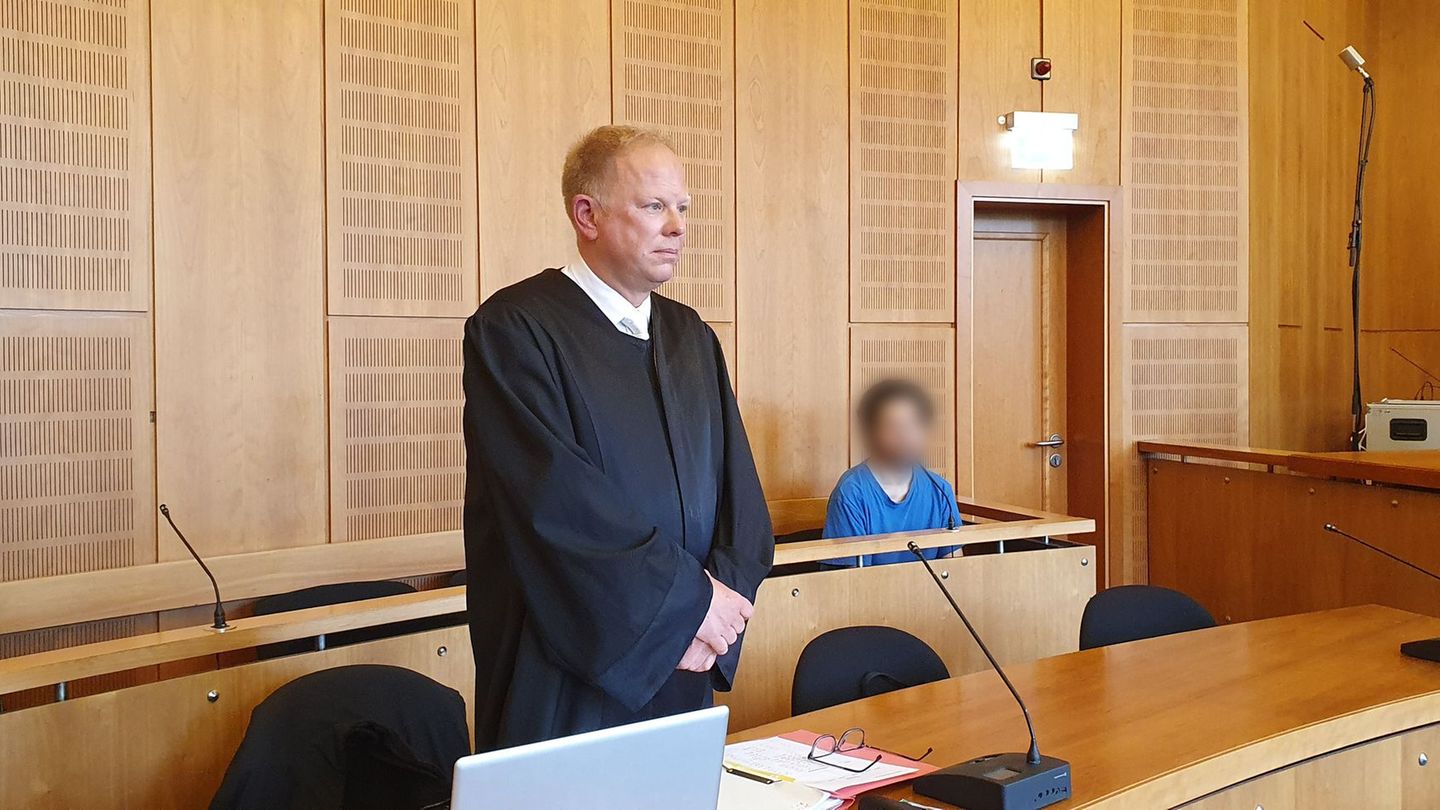 Tatort Grundschule: Missbrauch auf Schultoilette – Gericht ordnet Psychiatrie an