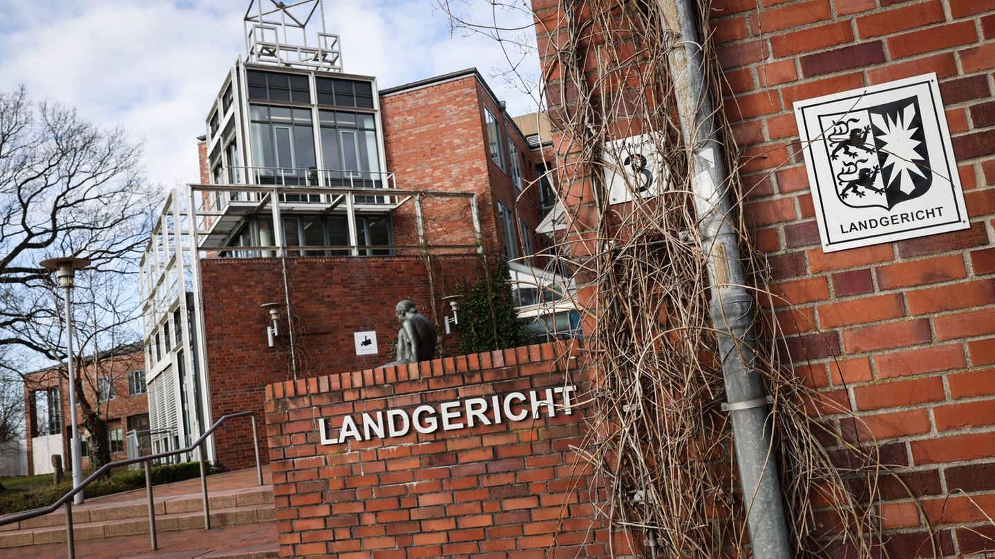 Terrorverdacht: Mutmaßliche Anschlagspläne – Prozess gegen Jugendlichen
