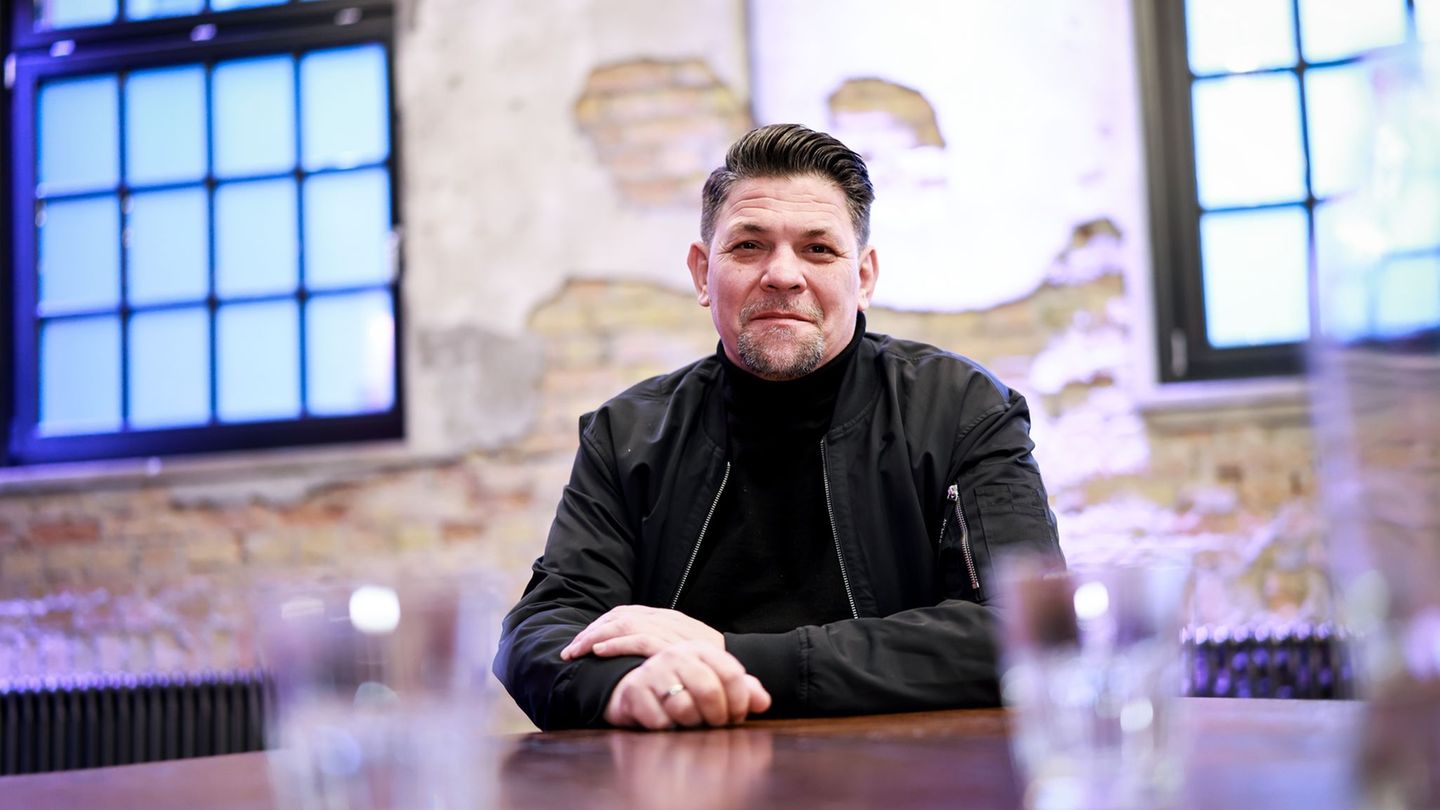 Kitchen Impossible: Mälzer und Jamie Oliver kochen – „emotionalste Staffel“