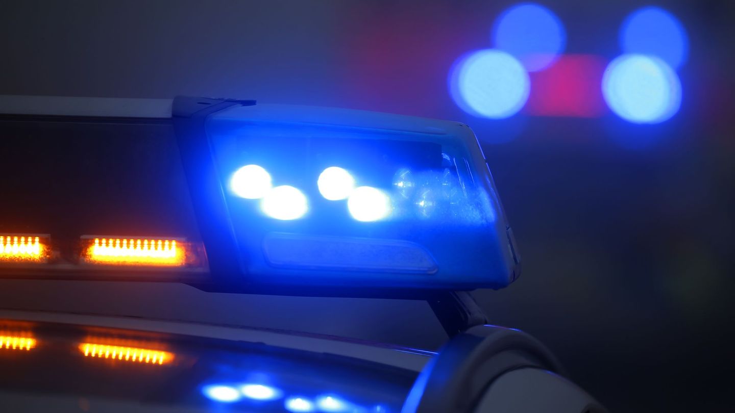 Polizei sucht Zeugen: 65-Jähriger stirbt auf A3 – Ermittlungen wegen Fahrerflucht