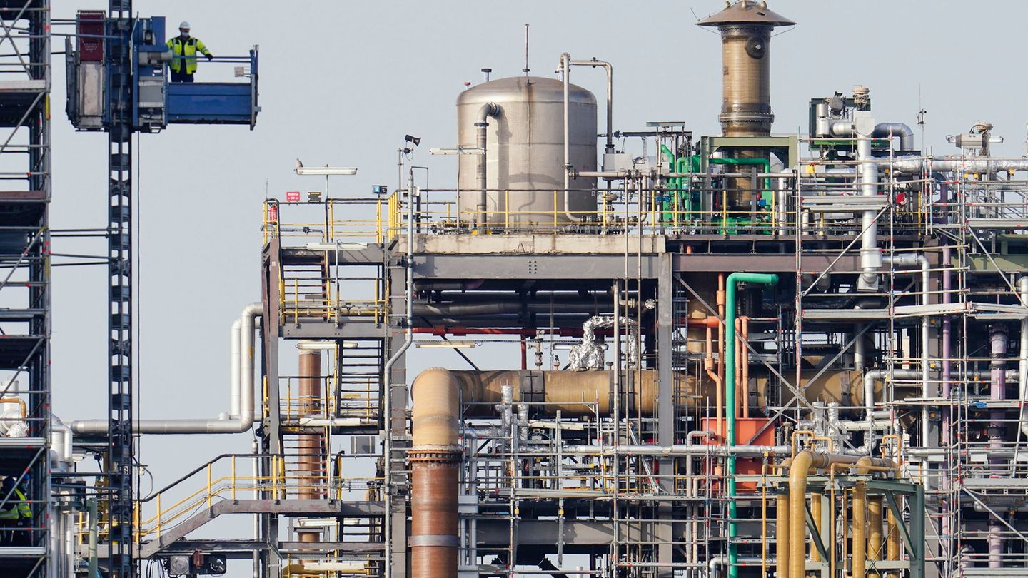 Spitzentreffen der Wirtschaft: Unternehmerverband: Rheinland-Pfalz steht am Scheideweg