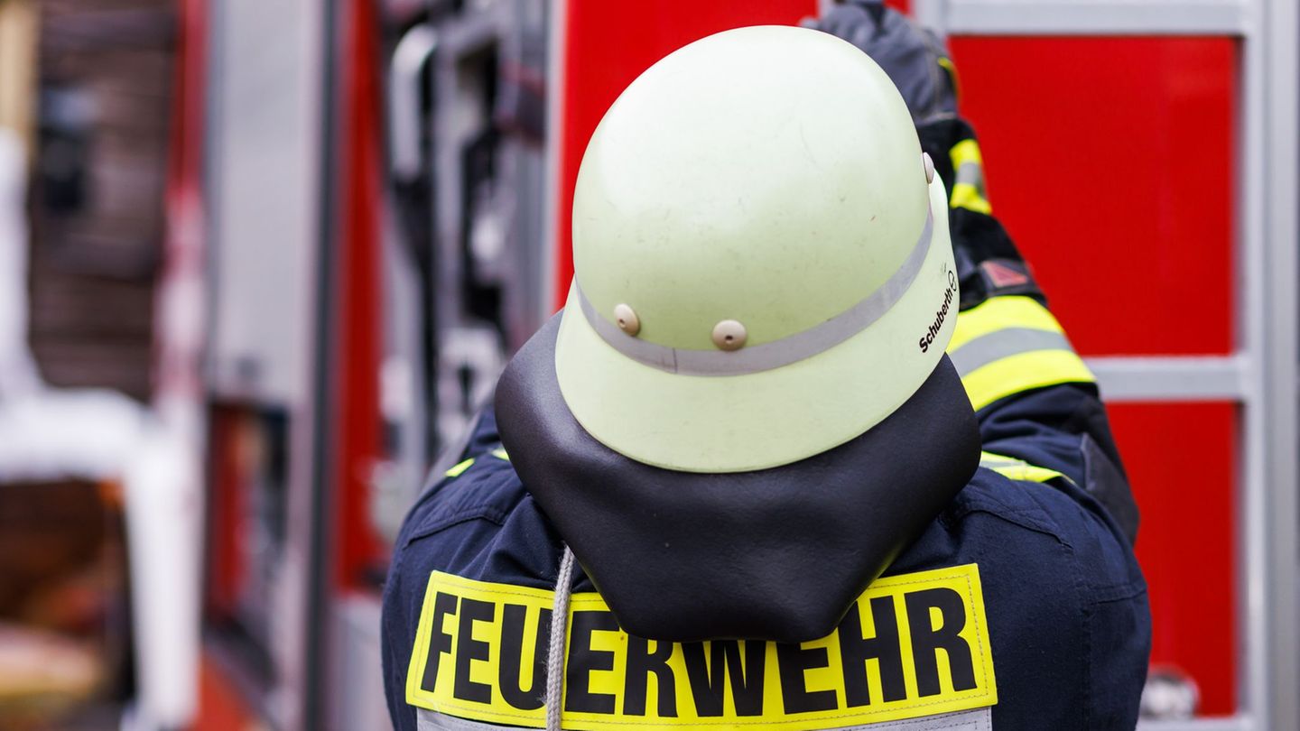 Oberpfalz: Sechsstelliger Schaden nach Brand bei Dämmungshersteller