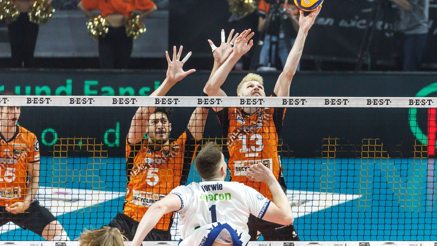 Volleyball-Bundesliga: Final-Auftakt: Berlin Volleys überrollen Lüneburg