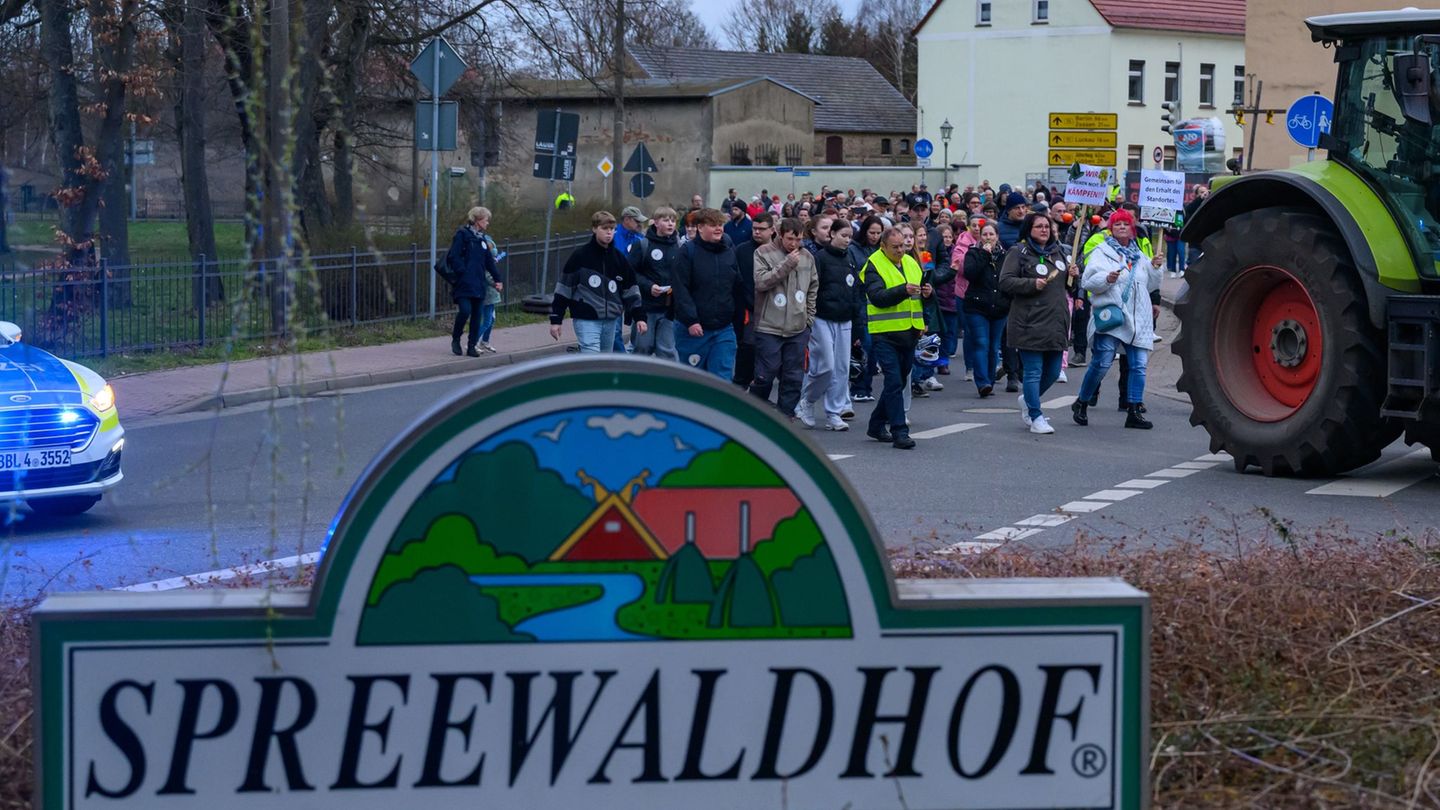 Spreewaldhof: Minister: Gurkenproduktion in Golßen gerettet