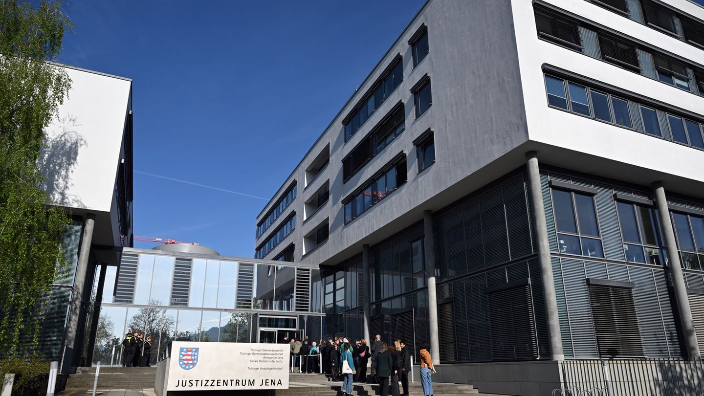 Rechte Szene: Verhandlungsstart um Neonazi-Kampfsportgruppe „Knockout 51“