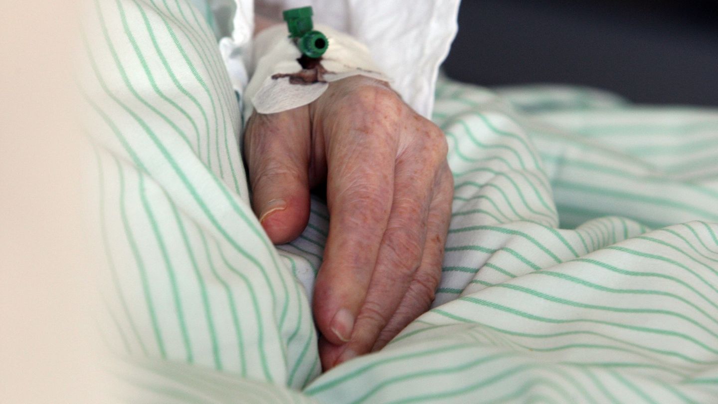 Krankenhäuser: Klinik-Report: Ambulante Versorgung vieler Senioren möglich