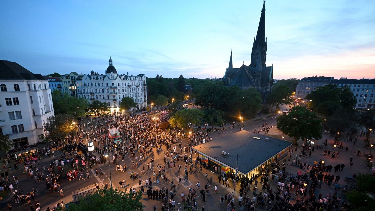 Demonstrationen: 5.700 Polizisten rund um den 1. Mai im Einsatz