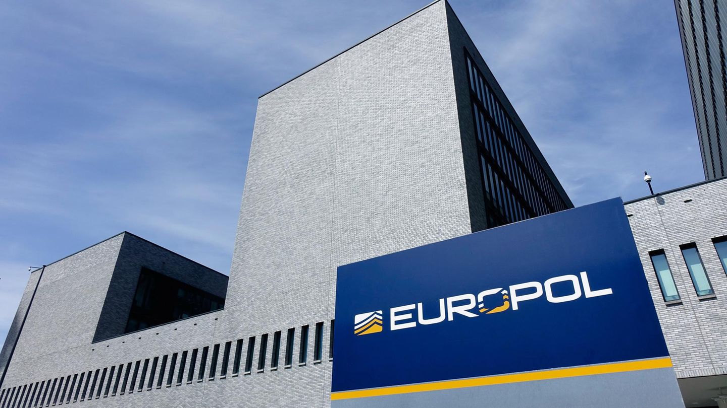 Organisierte Kriminalität: Europol-Ermittler warnt: Immer mehr Kinder und Jugendliche als Auftragsmörder