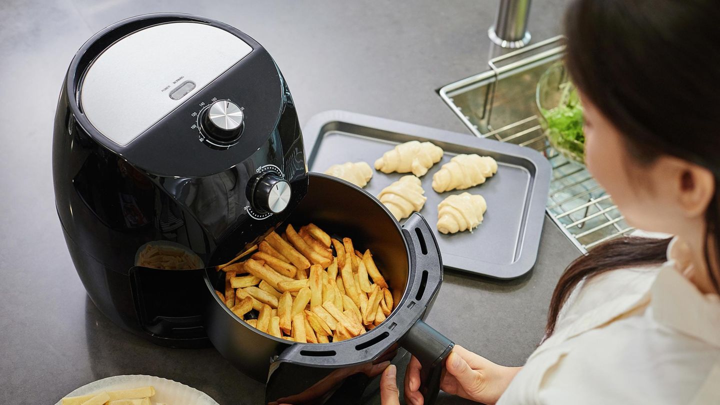 Vergleich: Heißluftfritteuse vs. Backofen: Welches Gerät passt zu Ihren Kochgewohnheiten?
