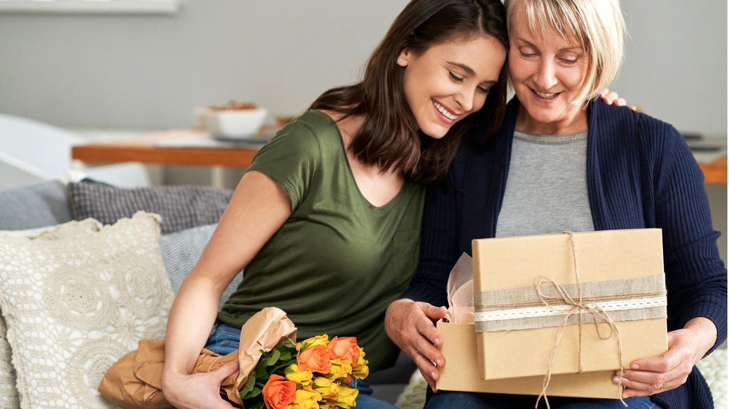 Muttertag 2025: Sieben schöne Geschenkideen zum Muttertag unter 30 Euro