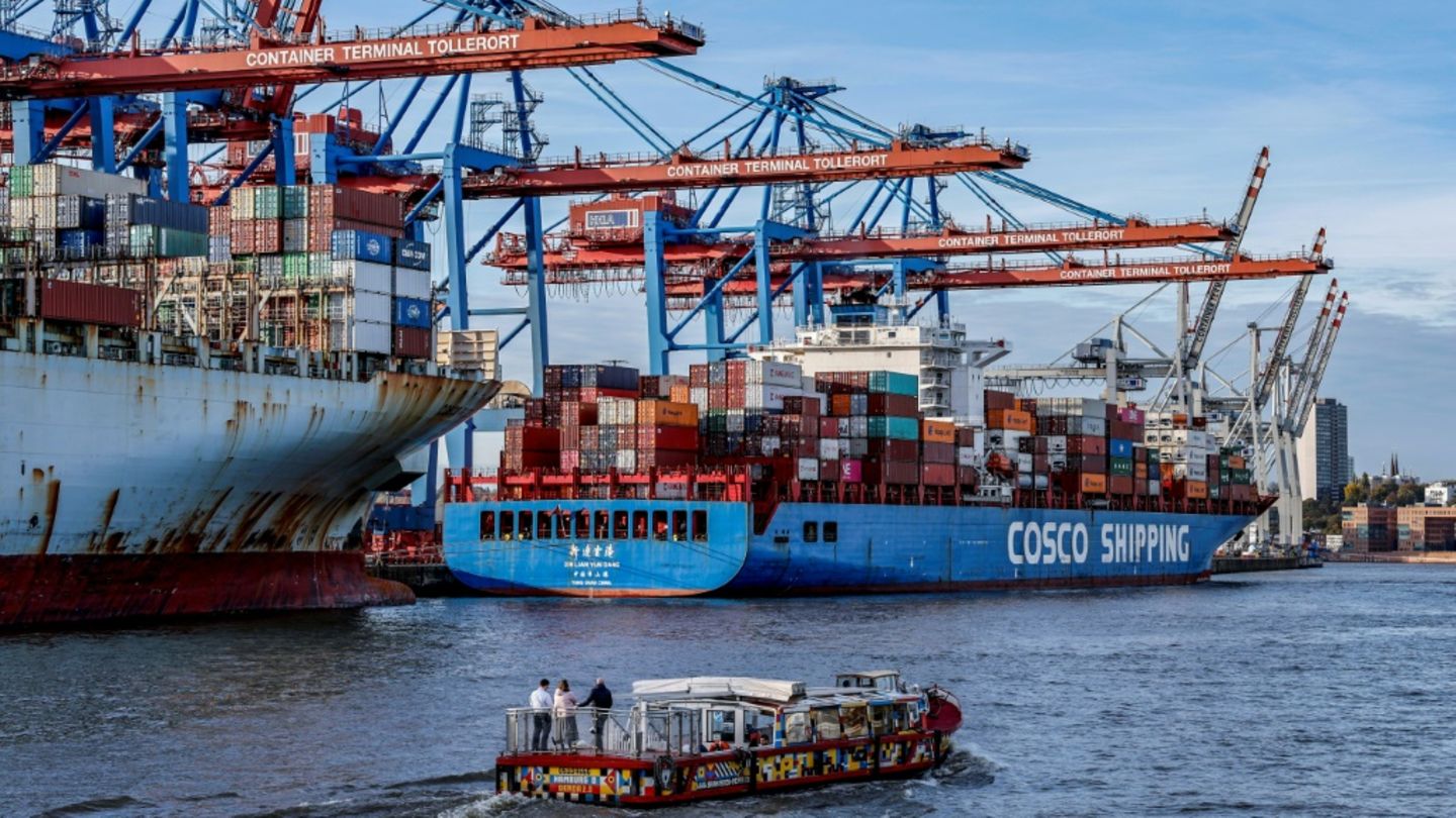 Exporte und Industrieproduktion im März gestiegen – Experten: Vorzieheffekt