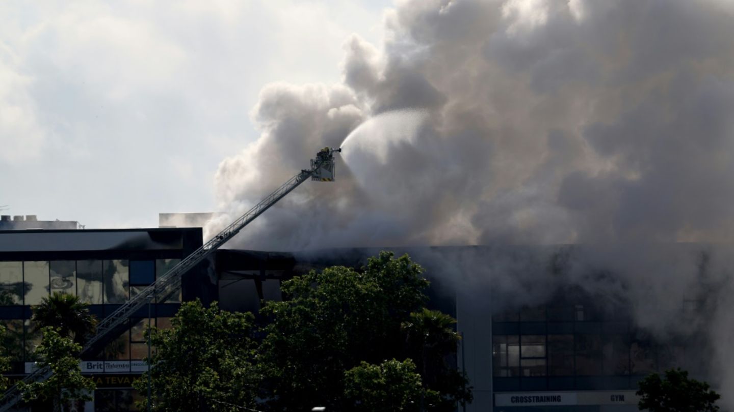 Giftige Chlorgaswolke nach Brand in Spanien: 160.000 Menschen betroffen