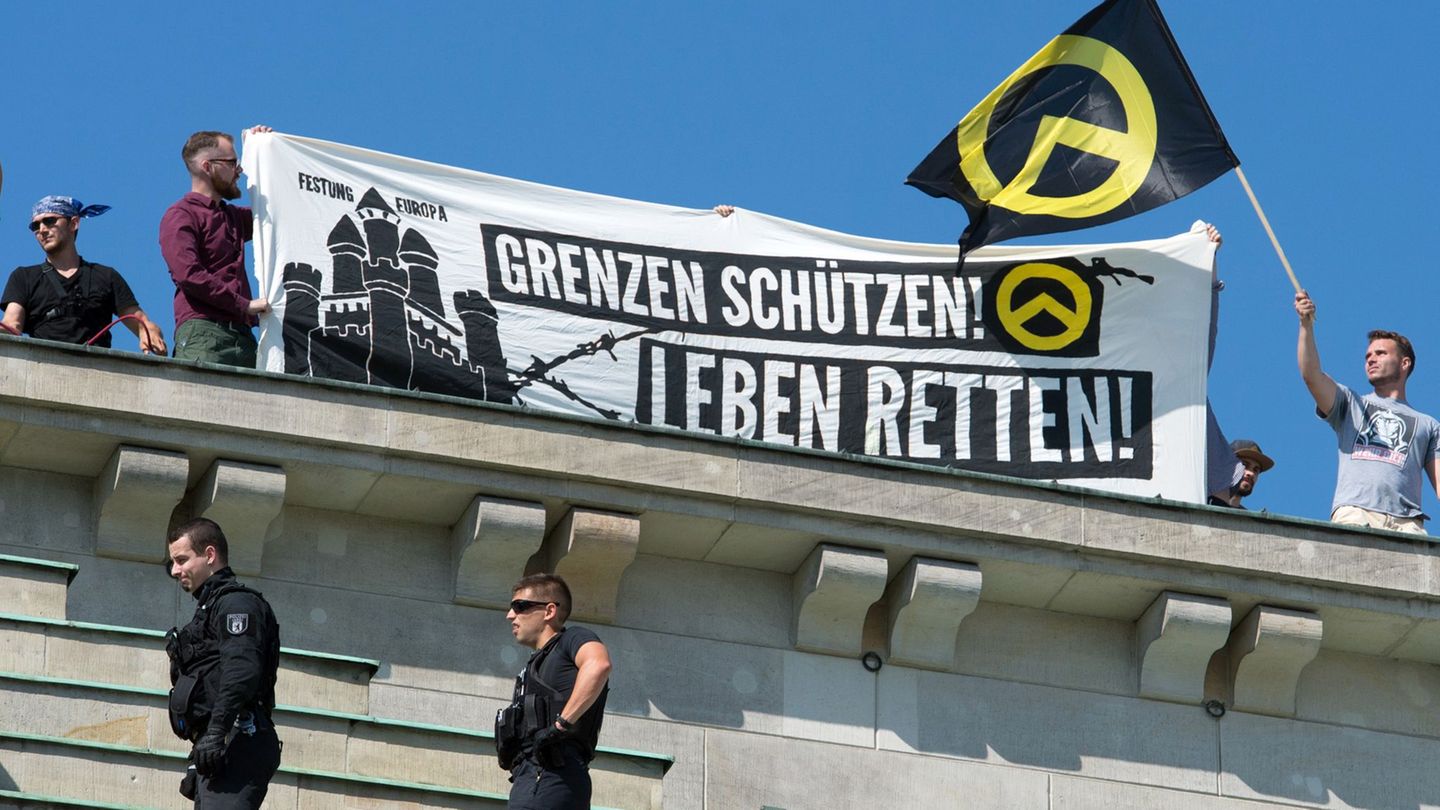 Extremismus: Wie Rechtsextreme nach Schülern fischen