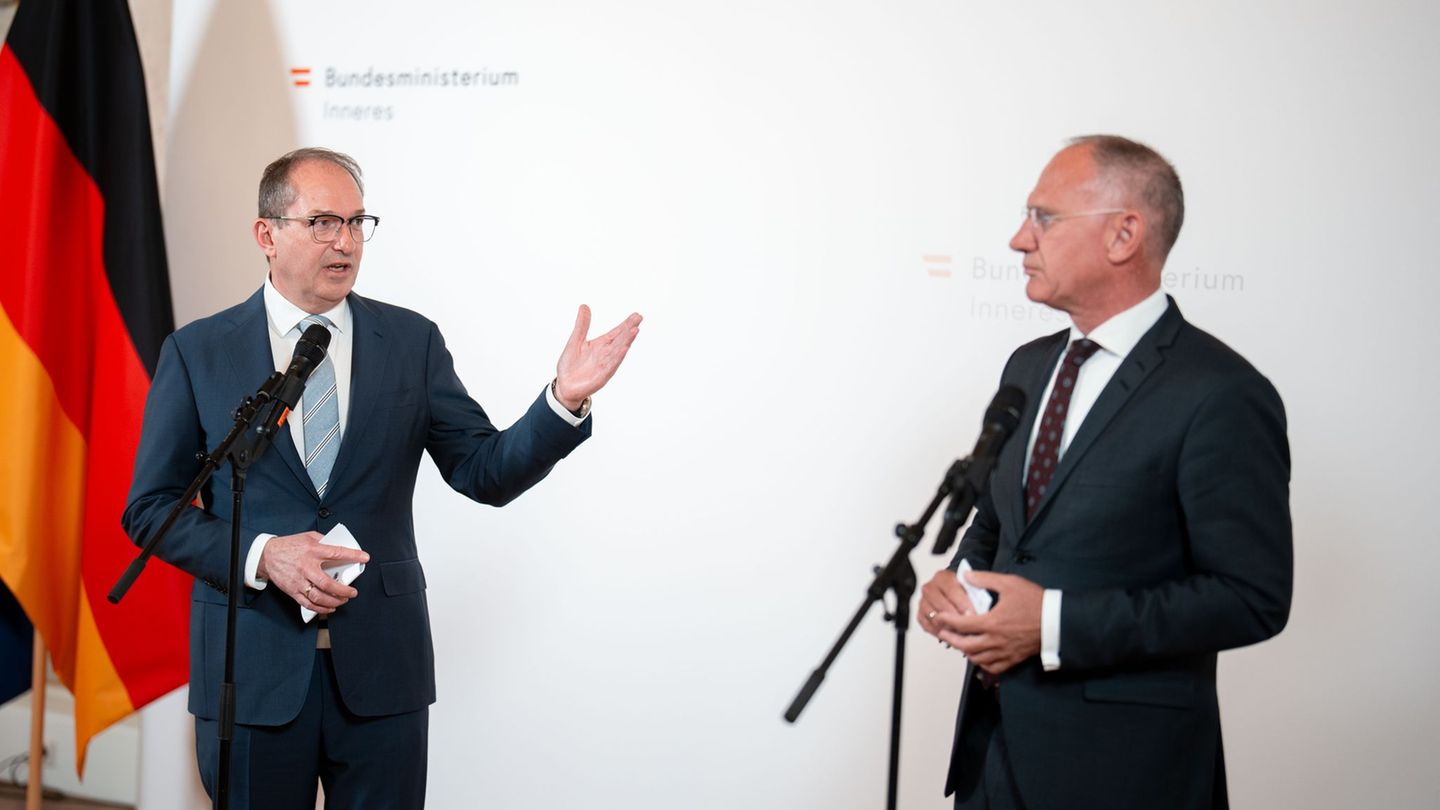 Migrationspolitik: Lob für Dobrindts Grenzpolitik bei Arbeitsbesuch in Wien
