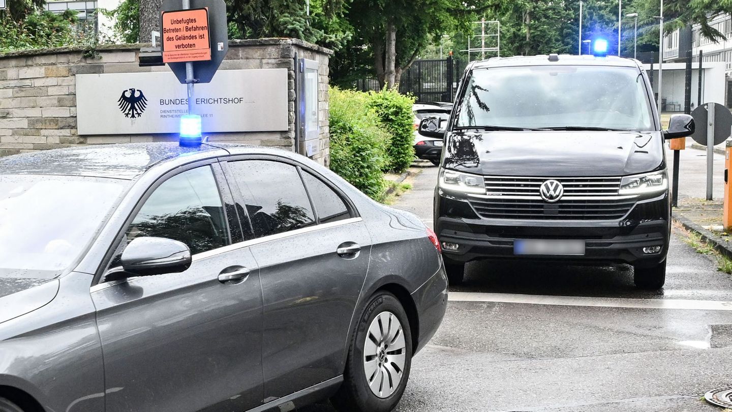 Rechtsextremismus: Junge Rechtsterroristen? Alle Festgenommenen in U-Haft