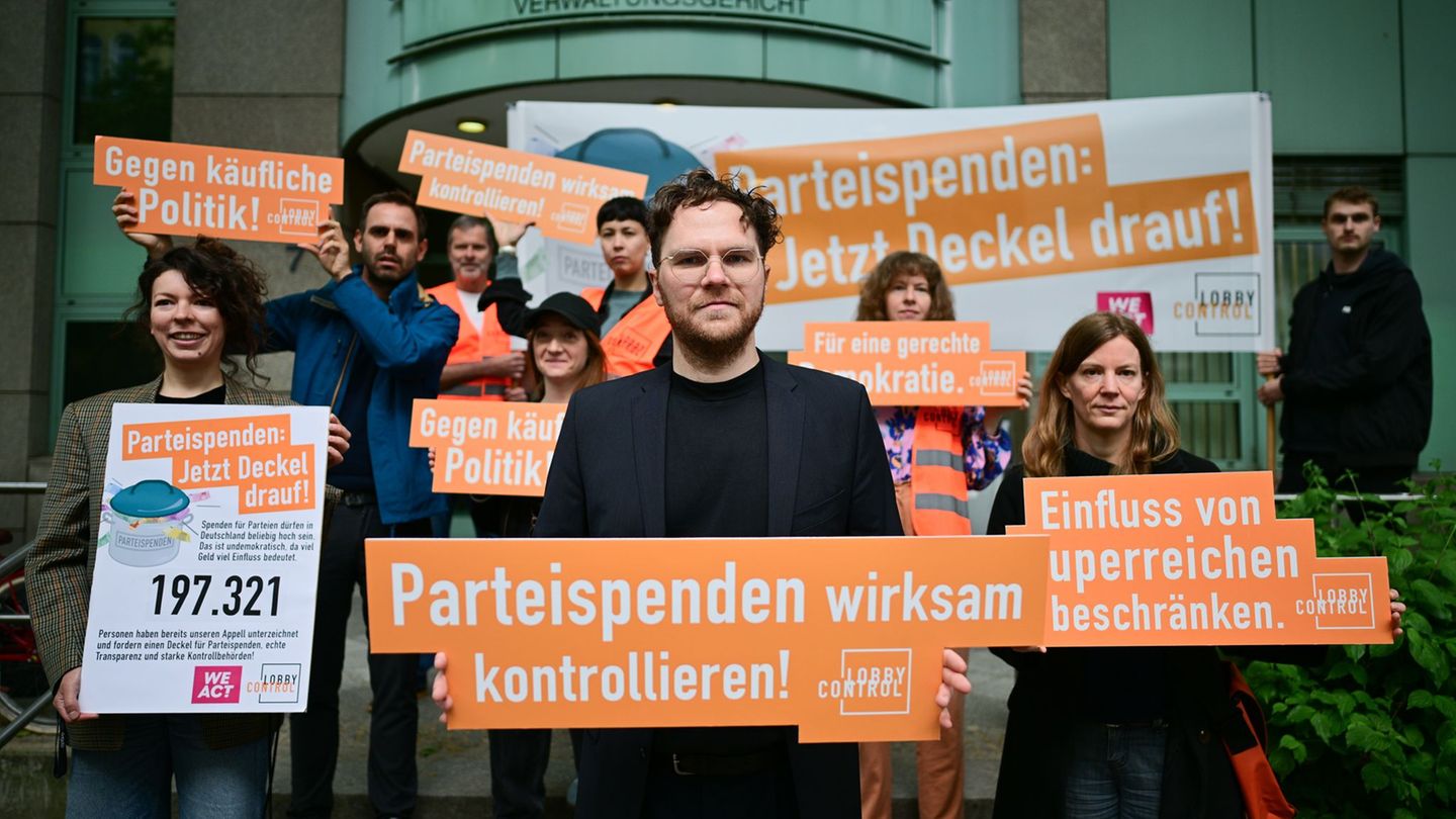 Parteien: Gericht prüft Klage zu Großspenden für Berliner CDU