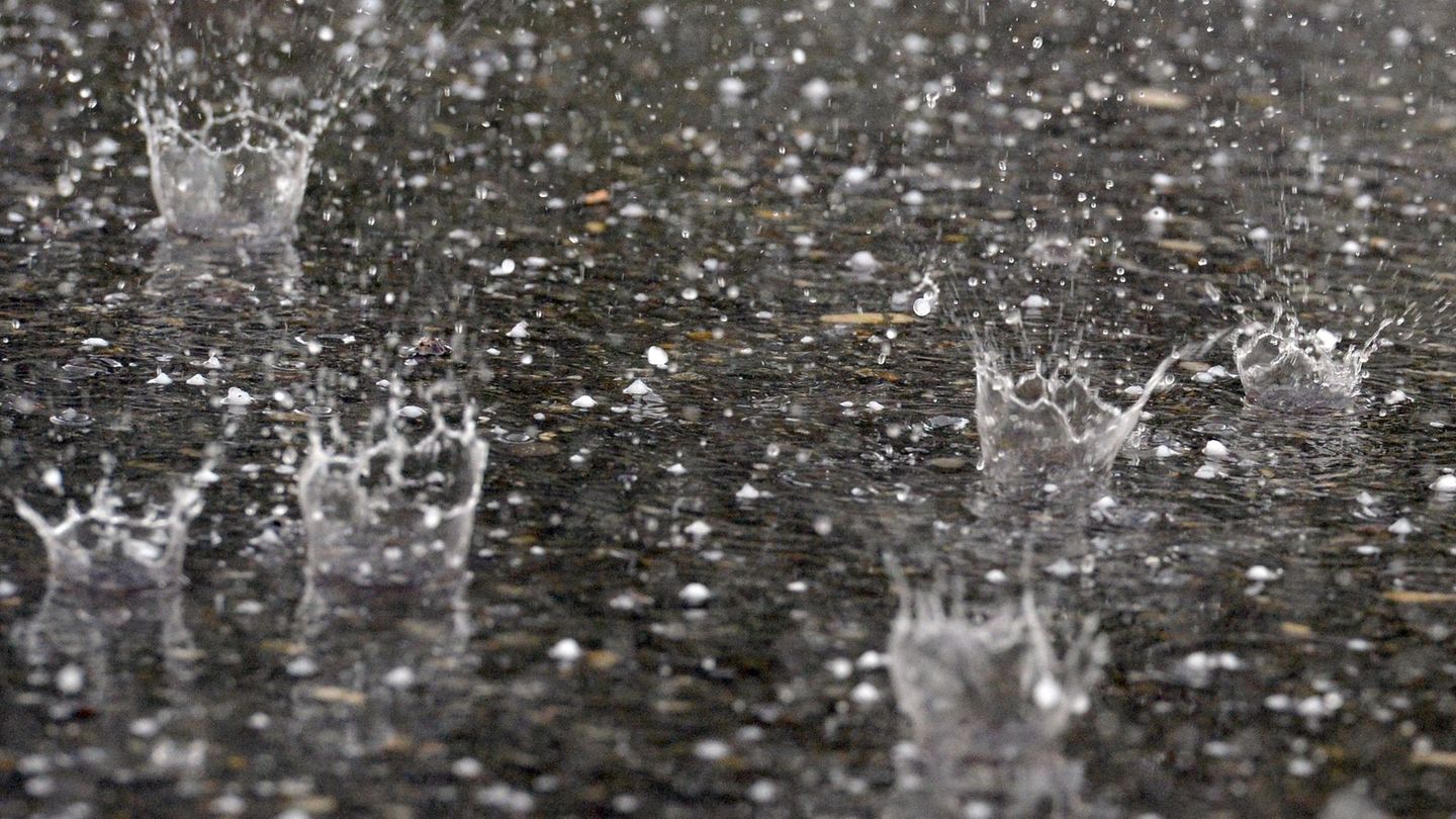 Gewitter: Gewittriger Sommeranfang in Thüringen