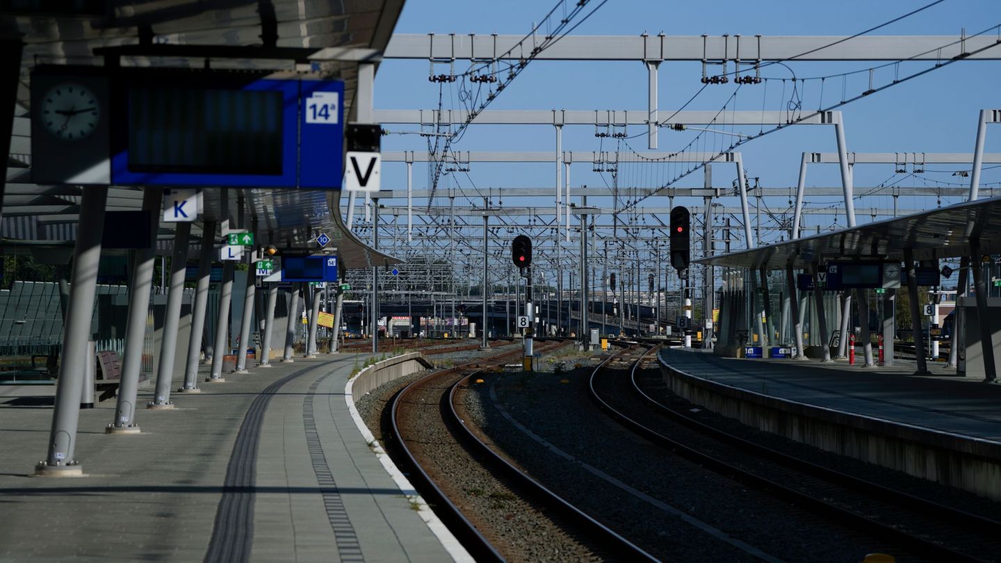 Tarifkonflikt mit Folgen: Streik trifft Bahnverkehr in Niederlanden am Freitag