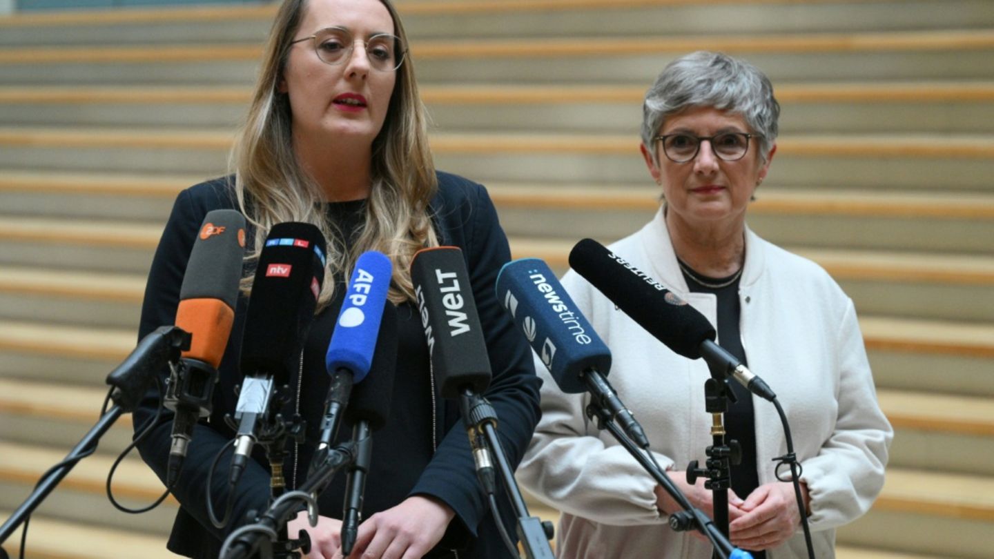 Grüne und Linke im Bundestag fordern Mindestlohn von 15 Euro