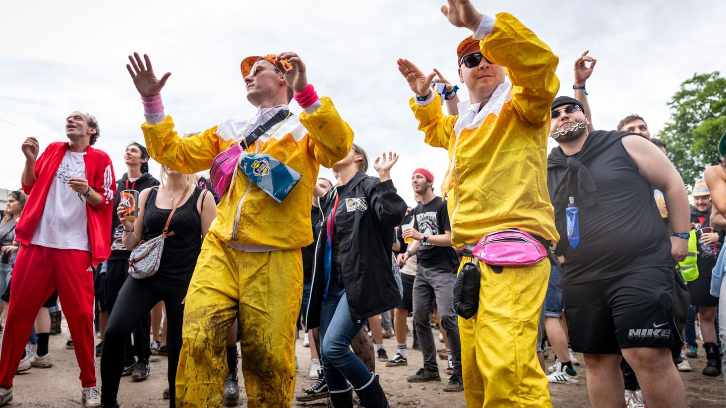 Festival-Jubiläum: Rock im Park geht mit Regen weiter