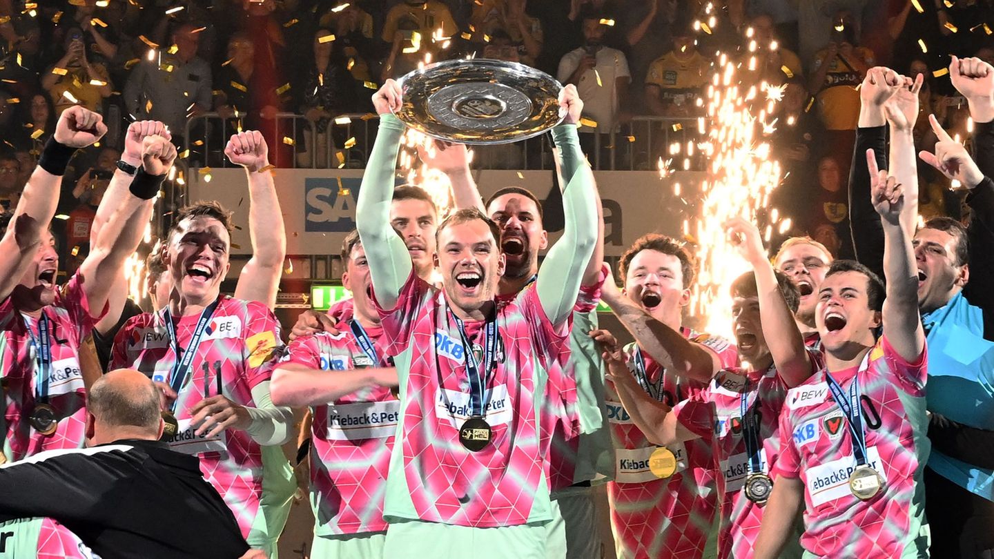 Bundesliga-Meister: Ein Panini-Ziel bleibt: Berlin will Europas Handball-Krone