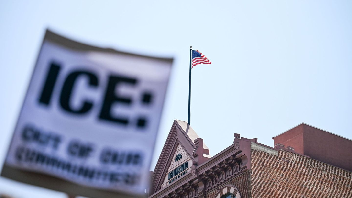 Migrationspolitik in den USA: Noch ein Tabubruch: Trump eskaliert weiter bei LA-Protesten