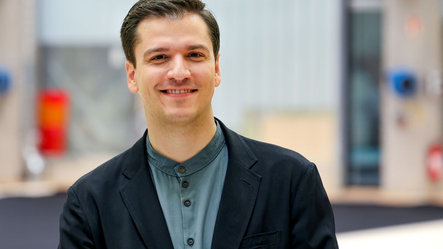 Ballett: Nach Kritik: Aus für Hamburger Ballettintendant Demis Volpi