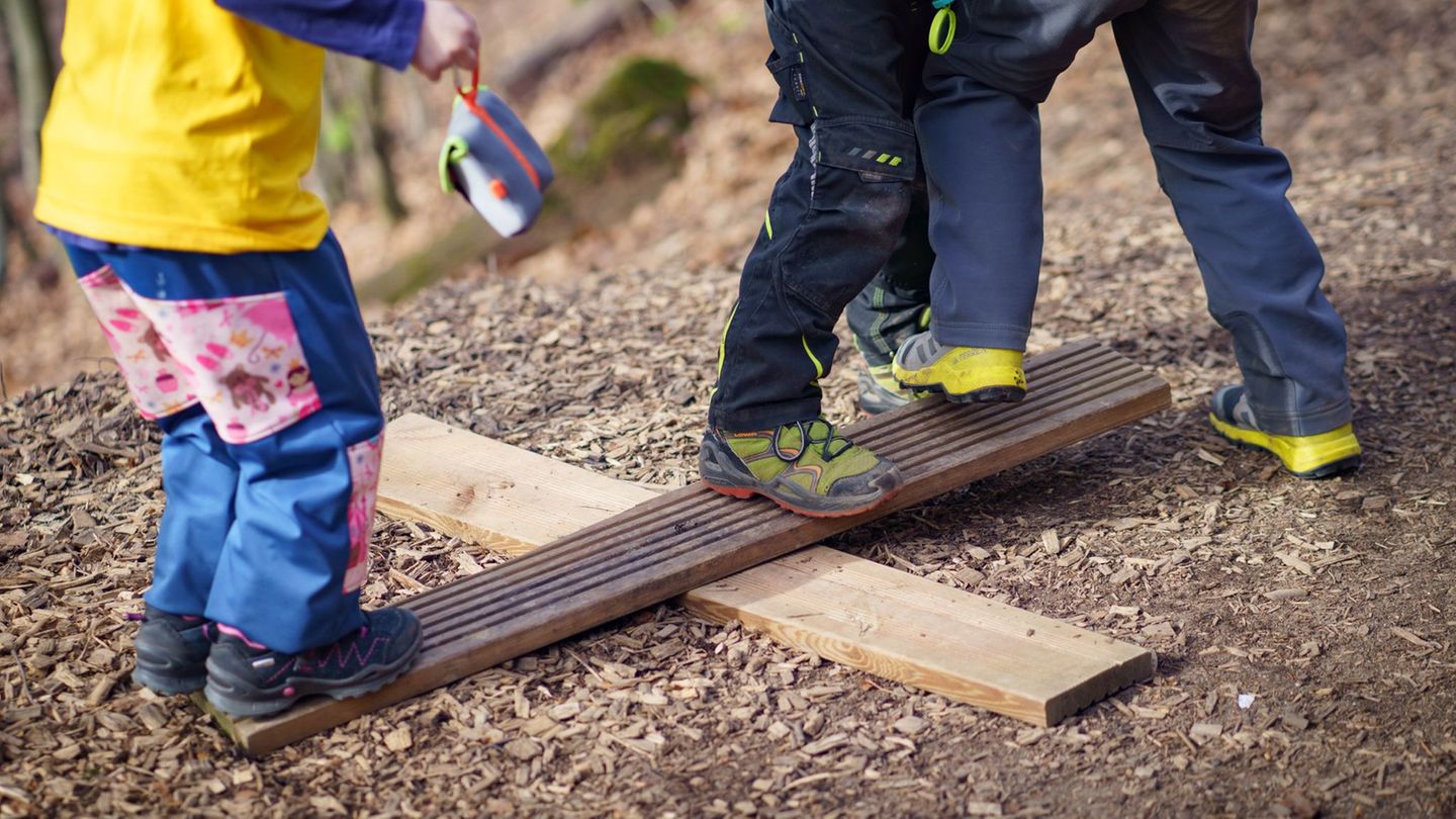 Spielend lernen: Bitte nicht stören! Was Spielen Kindern bringt