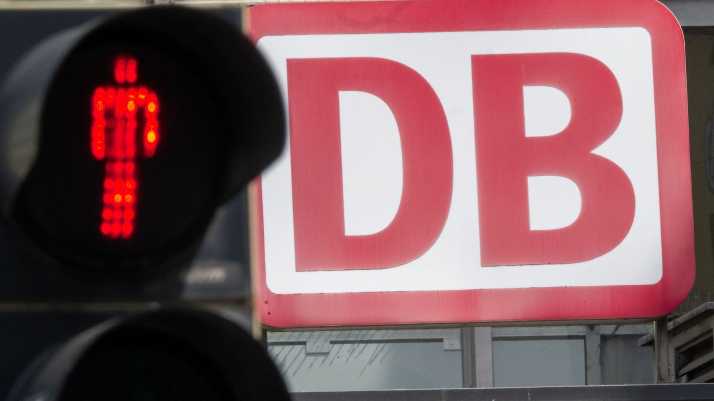 Ende der Familienreservierung: Bahn: Reservierung für Familien wird deutlich teurer