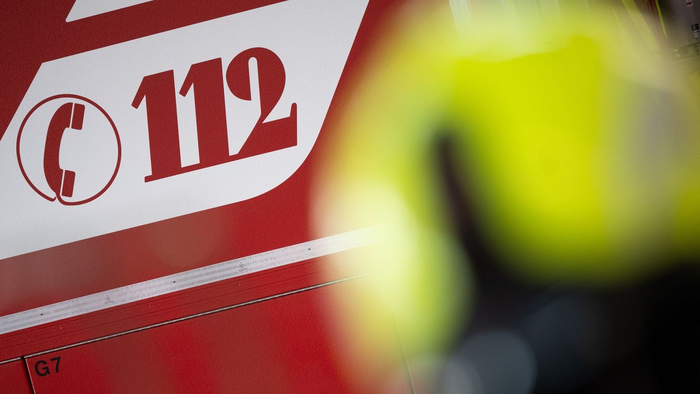 Feuer: Kellerbrand mit vier Verletzten – Verdacht auf Brandstiftung