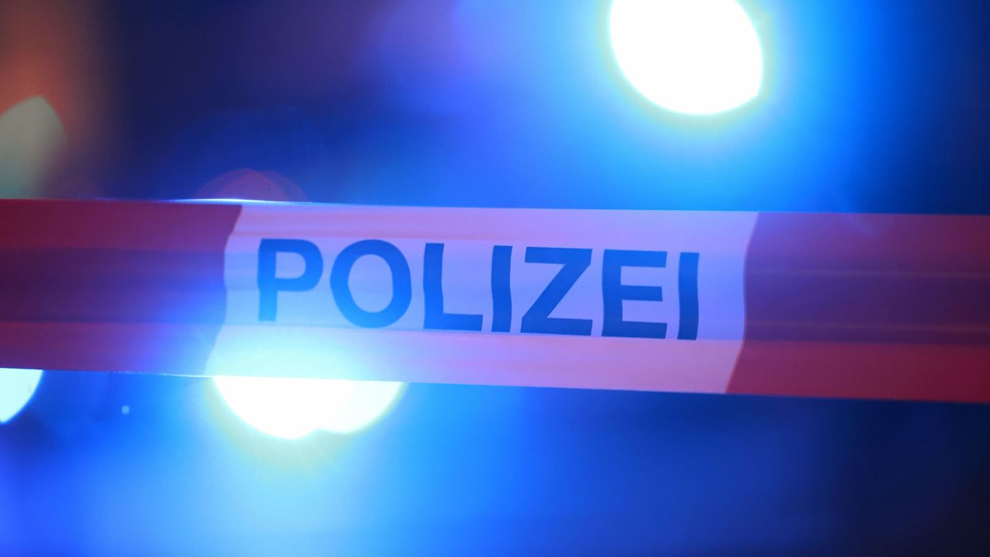 Oberbayern: 16-Jähriger nach bewaffnetem Überfall auf Tankstelle in Haft