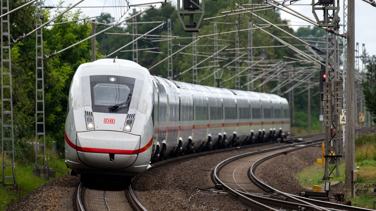 Mobilfunk- und Bahnunternehmen: Breite Allianz will schnelles Internet in den Zug bringen