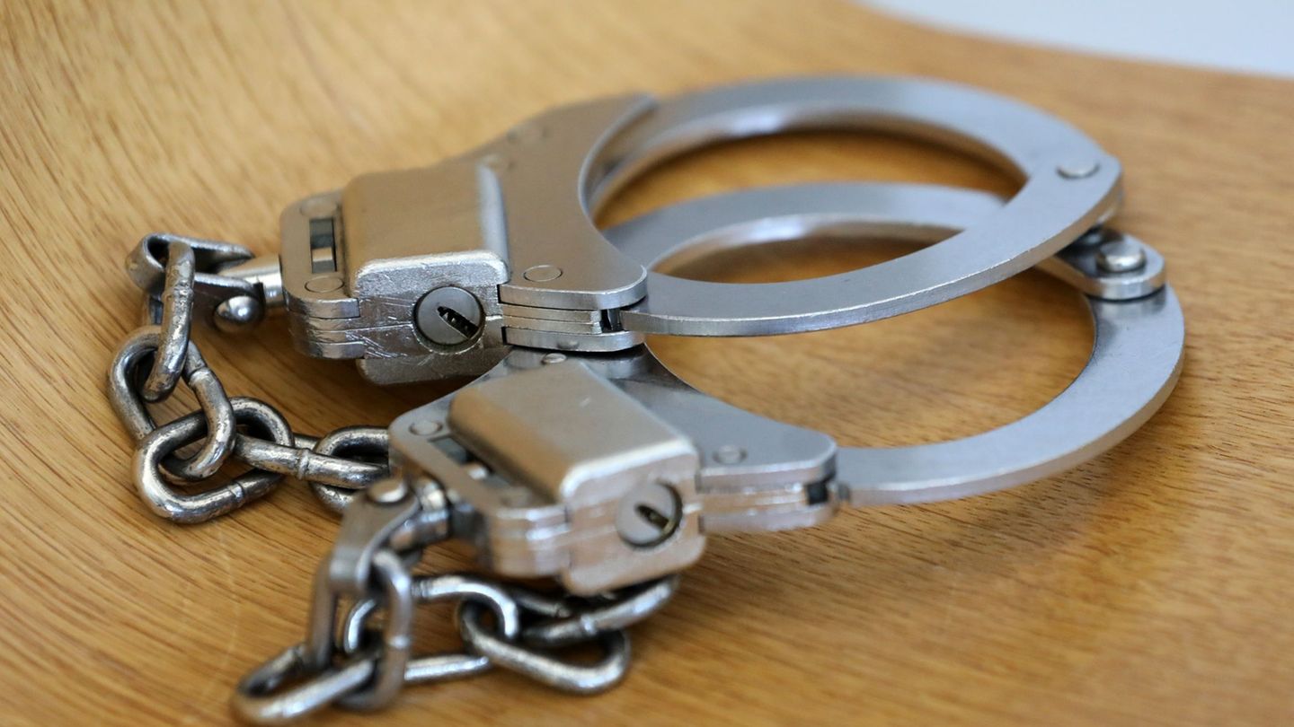 Kriminalität: Fälscherring in Hamburg ausgehoben – Razzia und Verhaftungen