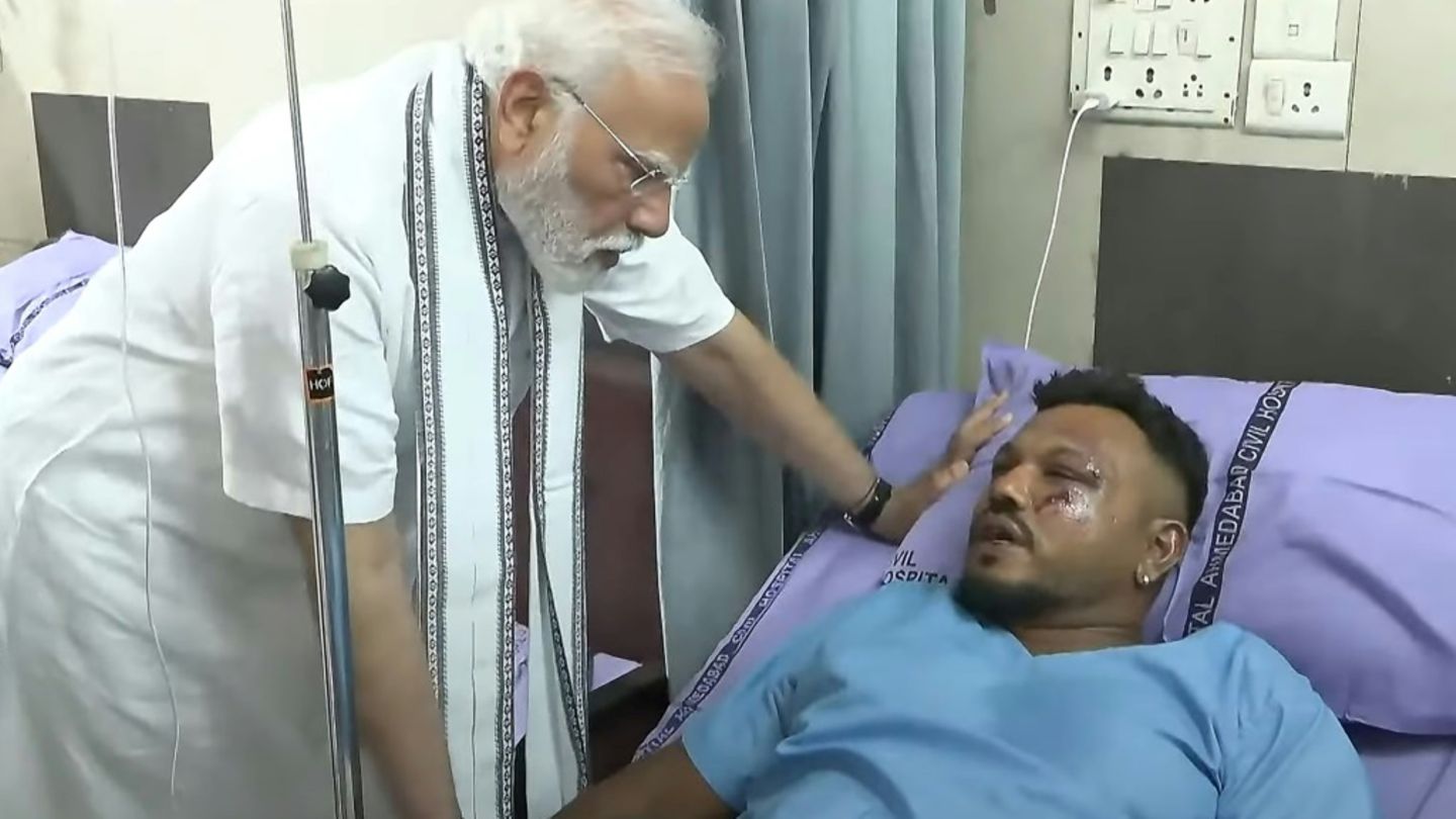 Einziger Überlebender von Flugzeugabsturz in Indien schildert sein Entkommen