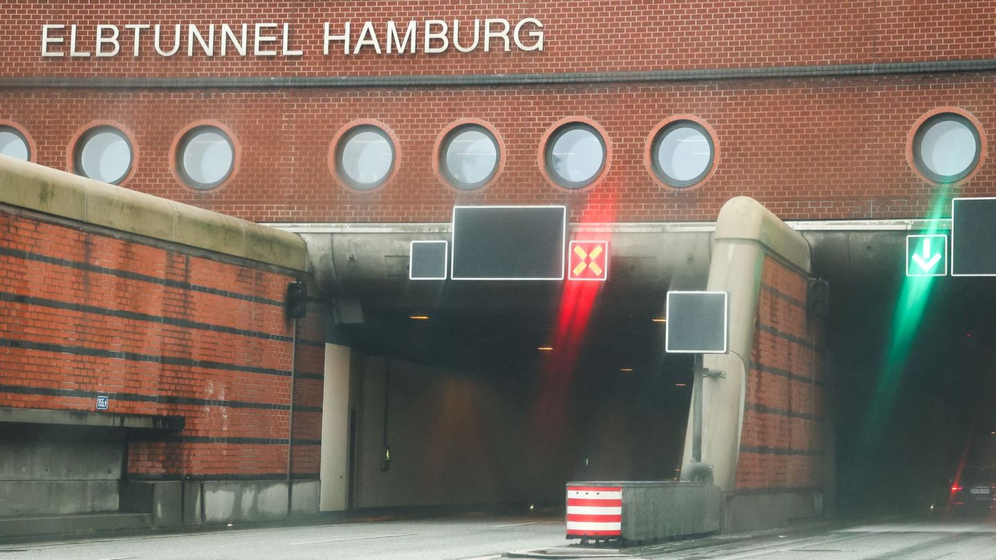 Straßenbau: Elbtunnel wird bis Montag in Richtung Hannover gesperrt