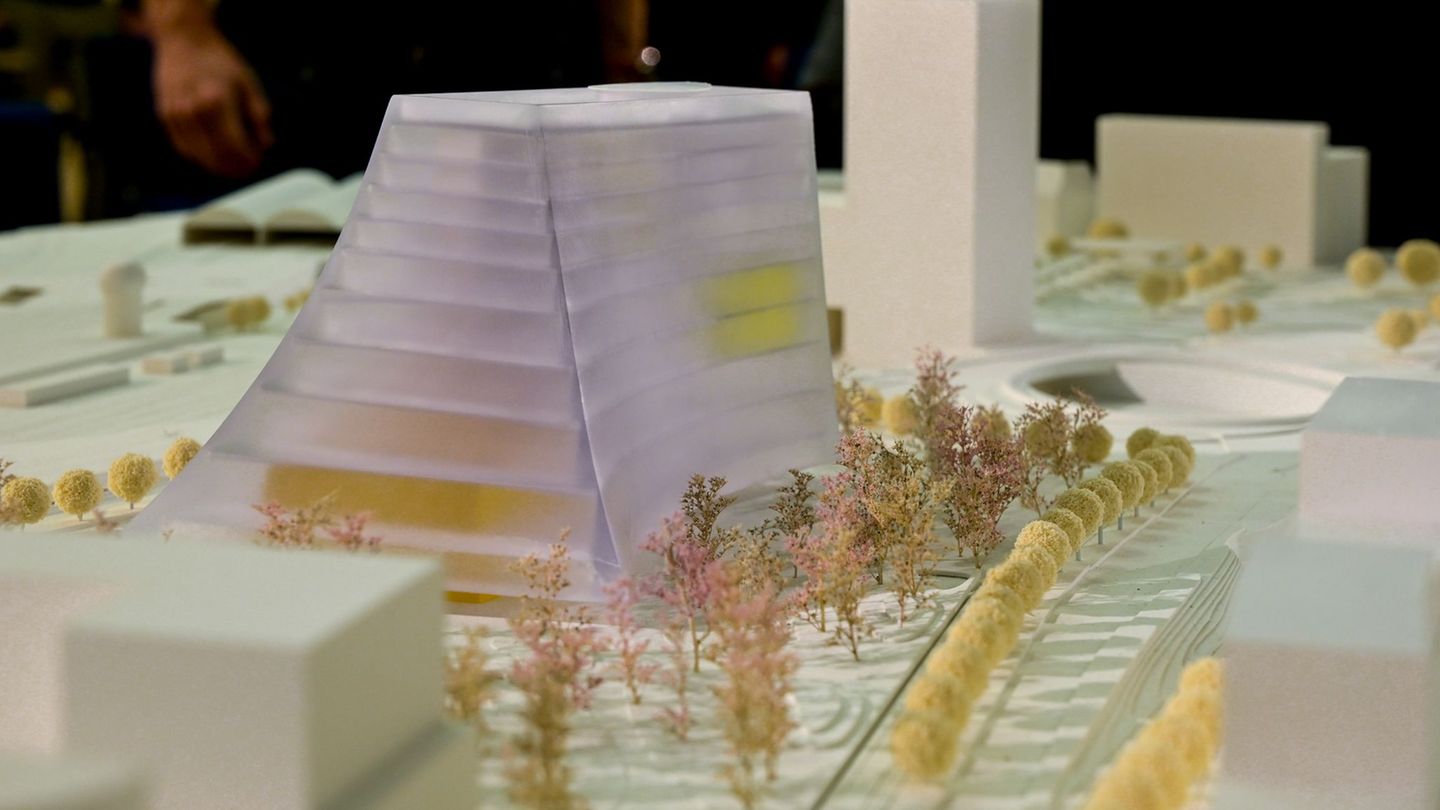 Architektur: Ausstellung zeigt 126 Entwürfe für Zukunftszentrum Halle
