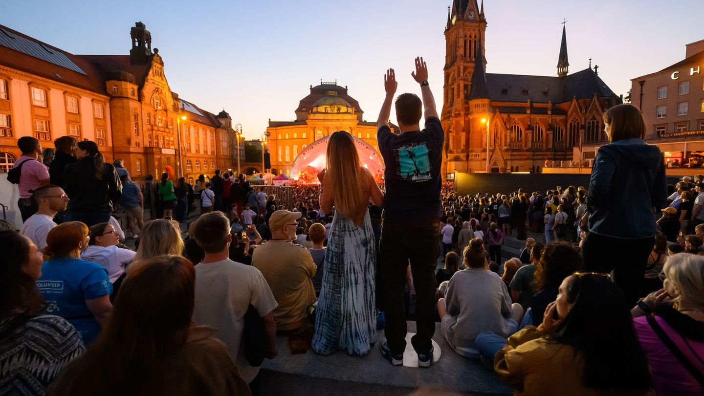 Kulturhauptstadt Europas: „Magischer Moment“: Blond trifft auf Schumann-Philharmonie