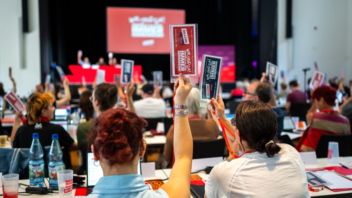 Parteitag Linke: Parteibasis pocht auf Ämtertrennung beim Spitzenpersonal