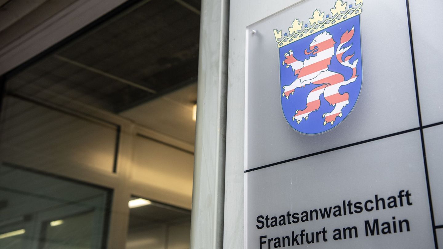 Frankfurt am Main: Mit Schreckschusspistole in Gesicht geschossen – Fahndung