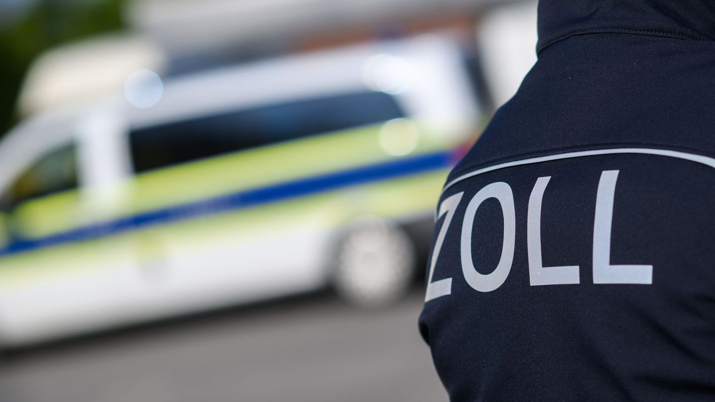 Zahlreiche Prüfungen: Ermittler kontrollieren Baustellen – Festnahmen