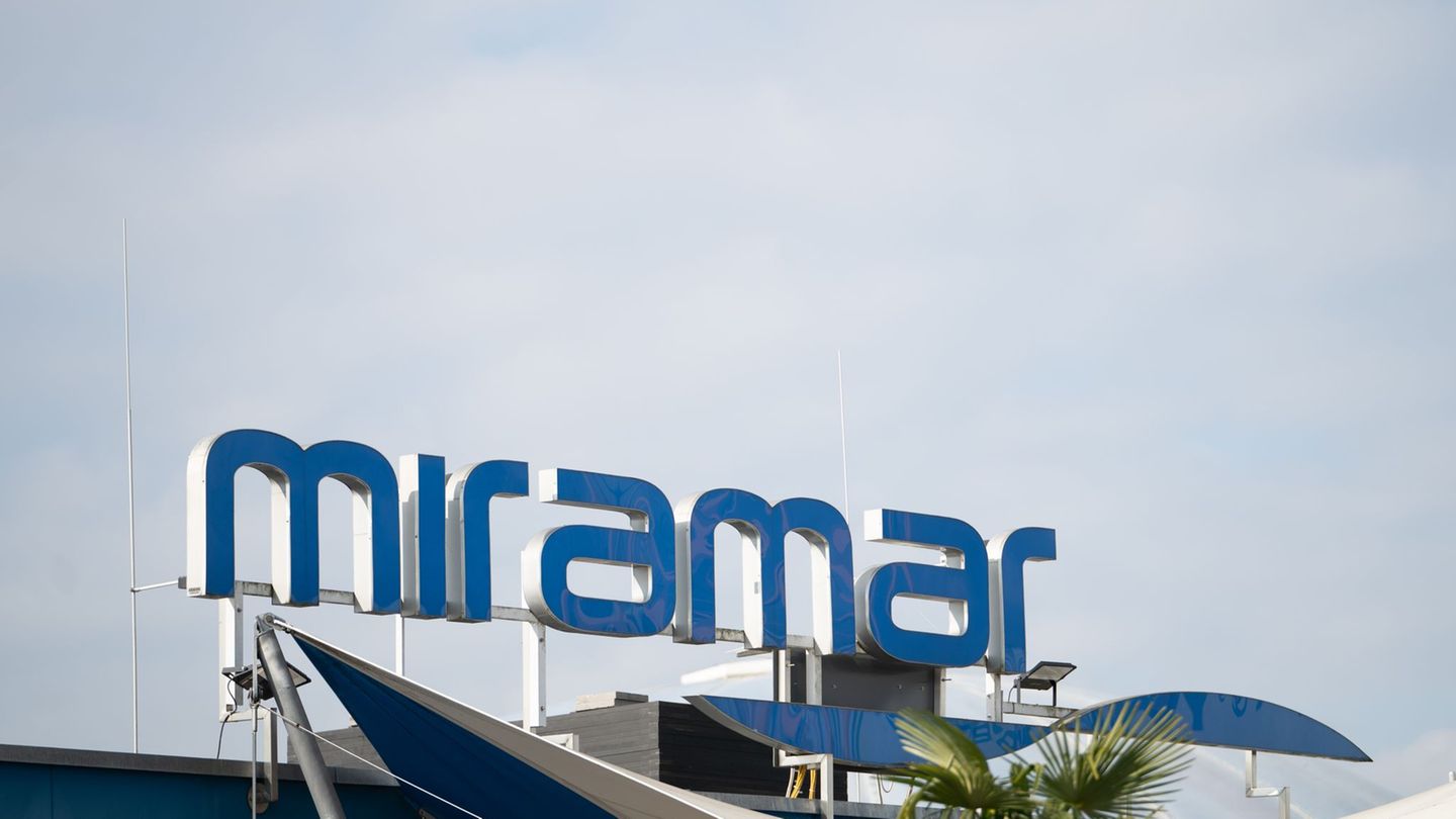 Neueröffnung: Spaßbad „Miramar“ öffnet sechs Monate nach Brand wieder