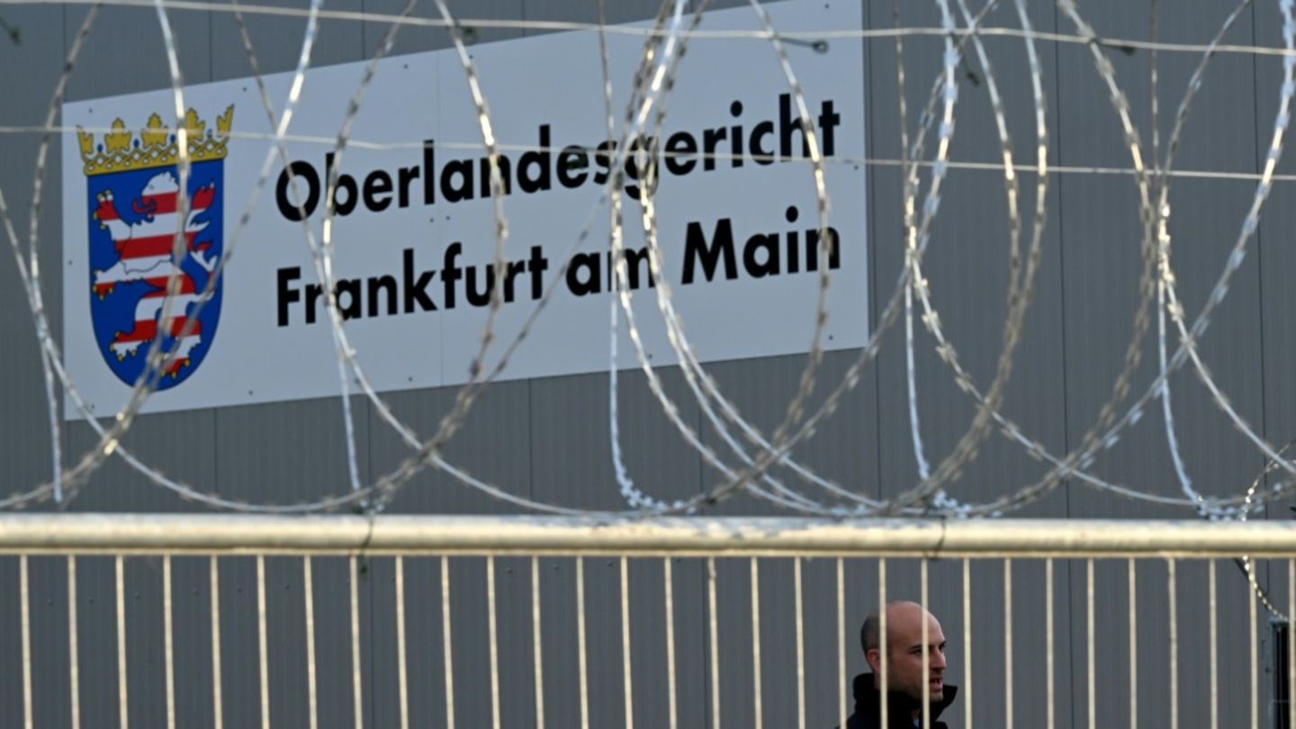 Urteil in Prozess gegen syrischen Arzt wegen Verbrechen gegen Menschlichkeit erwartet