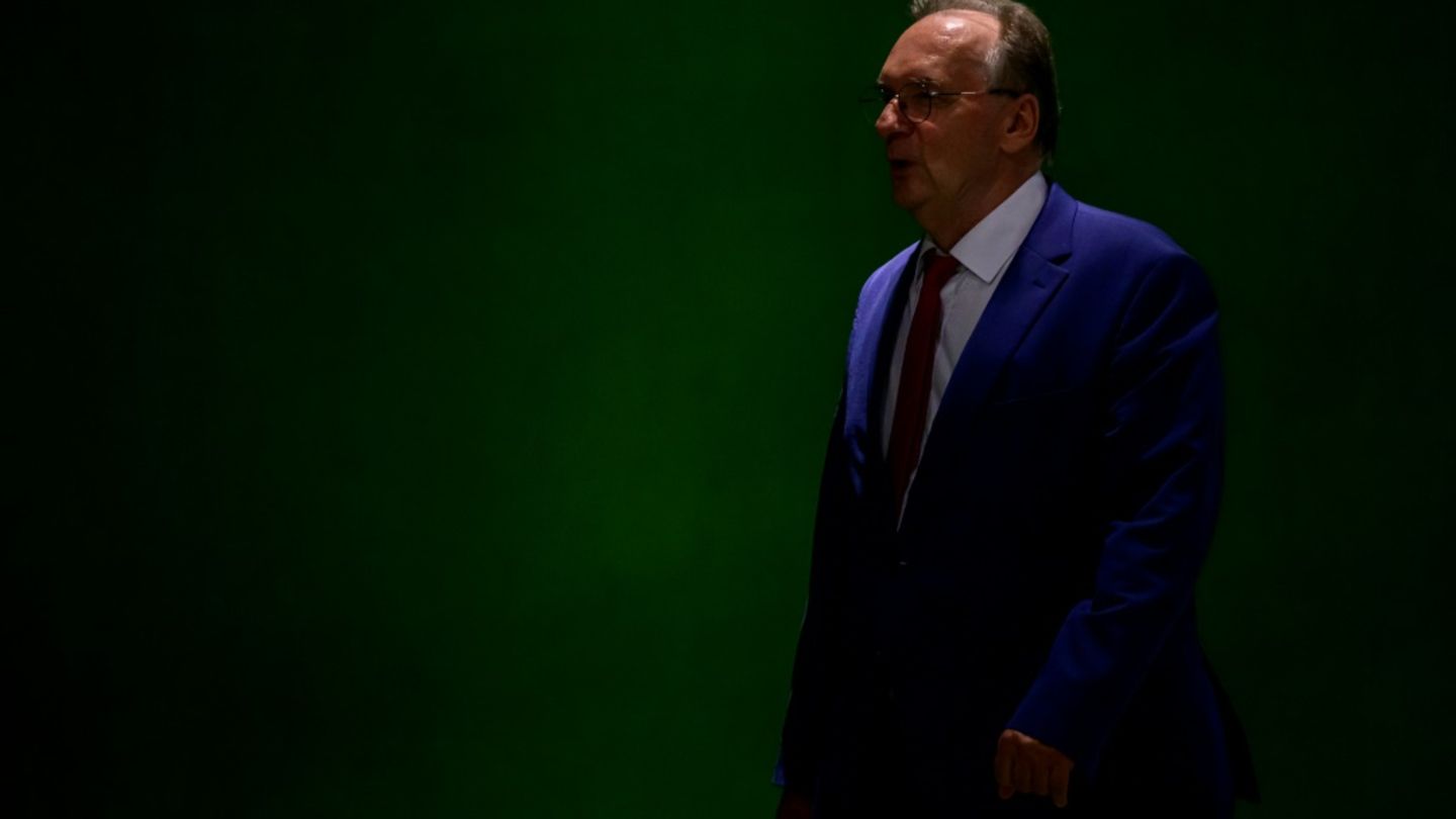 Sachsen-Anhalts Ministerpräsident Haseloff erwägt Wegzug in Fall von AfD-Wahlsieg