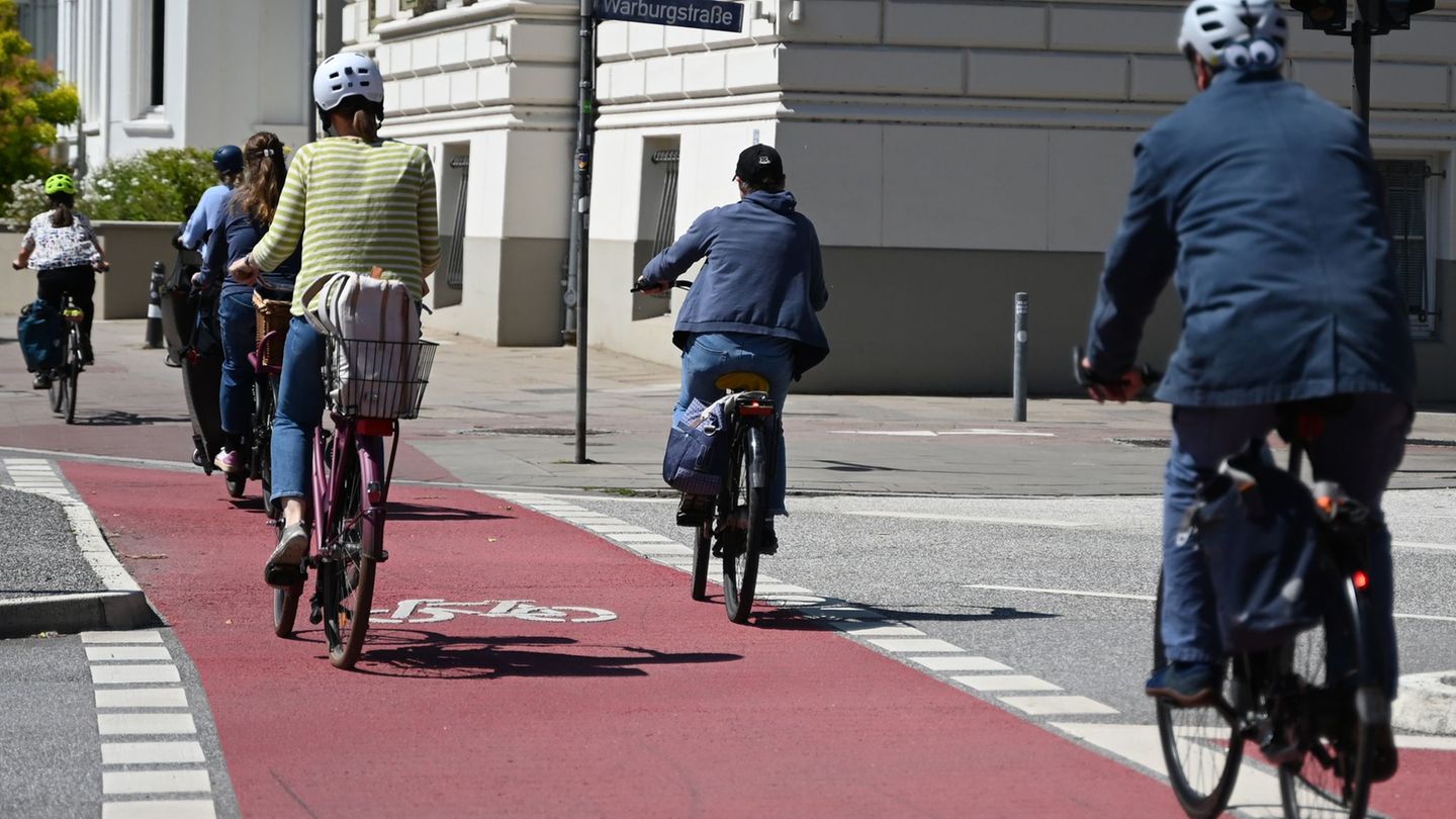 Verkehr: ADFC-Fahrradklima-Test: Hamburg im Mittelfeld
