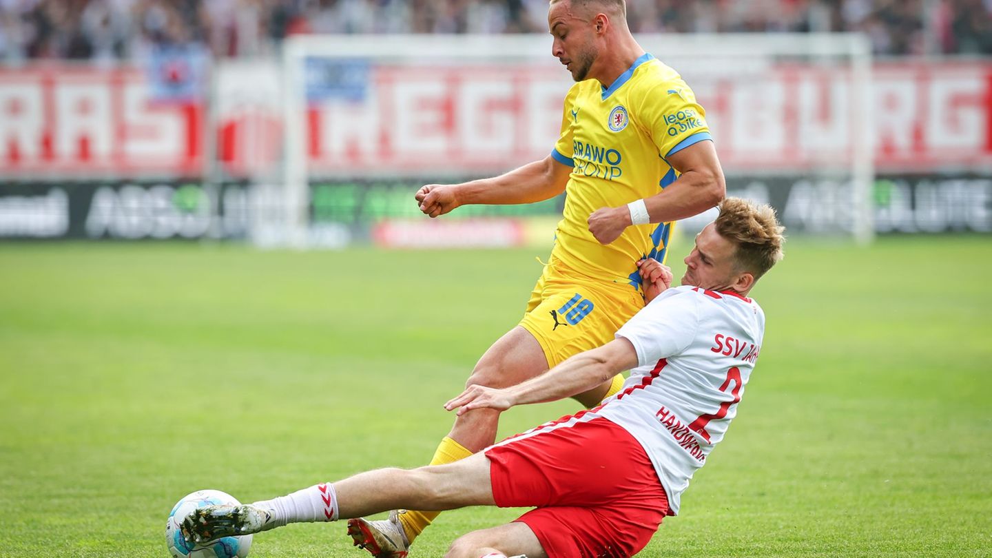 Transfers: Arminia Bielefeld holt Abwehrspieler Handwerker