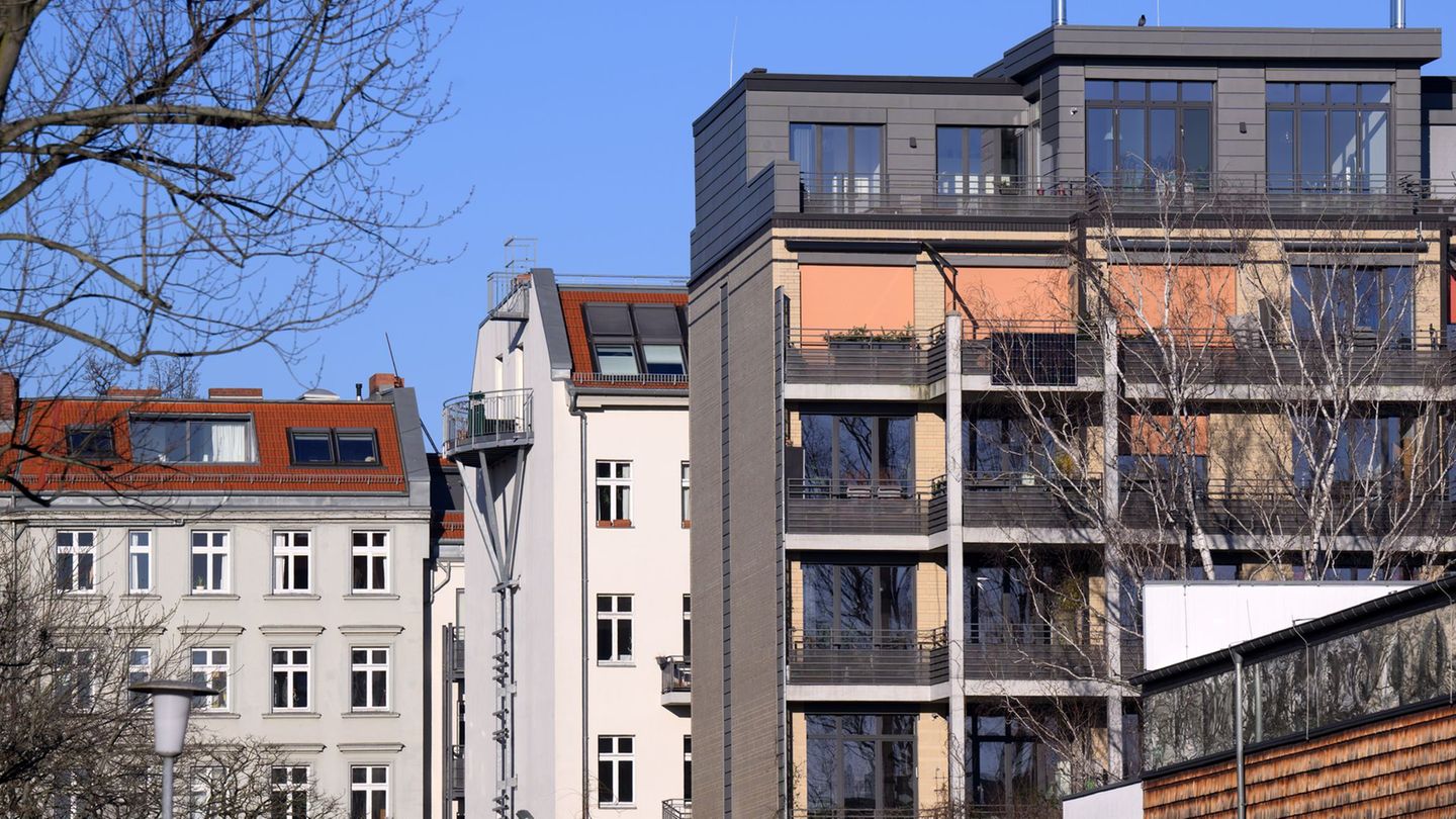 Wohnungsmarkt: Großstadt-Mieten steigen trotz Preisbremse deutlich